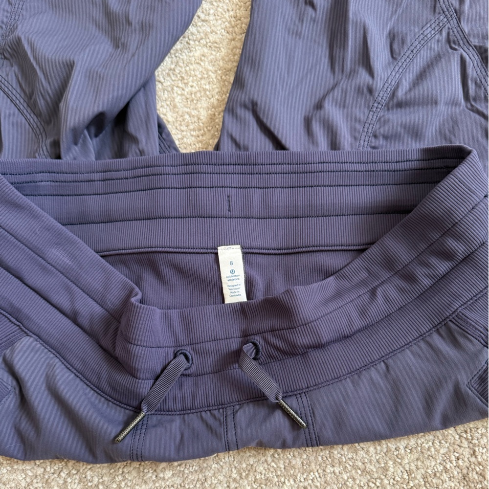 Lululemon Pant Studio Dance Pant Workout Lightweight Practice No liner Cropped - Picture 6 of 7
